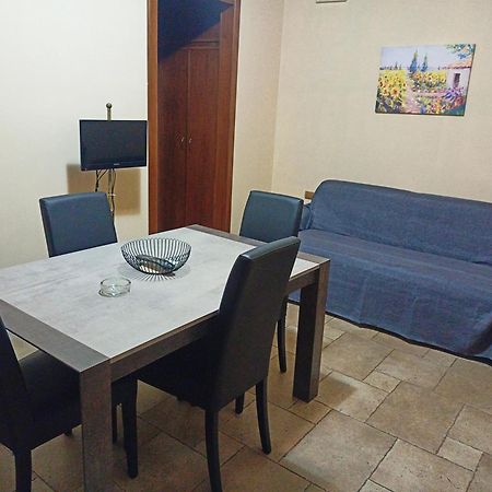 B&B Di Angela Scotellaro Palmariggi Luaran gambar