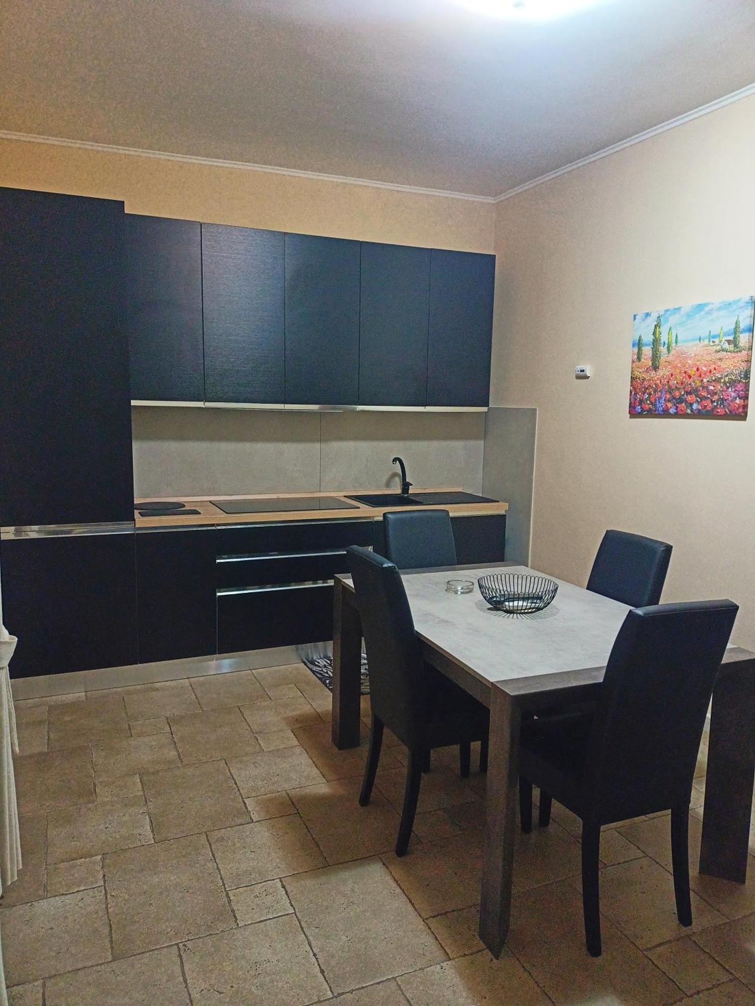 B&B Di Angela Scotellaro Palmariggi Luaran gambar