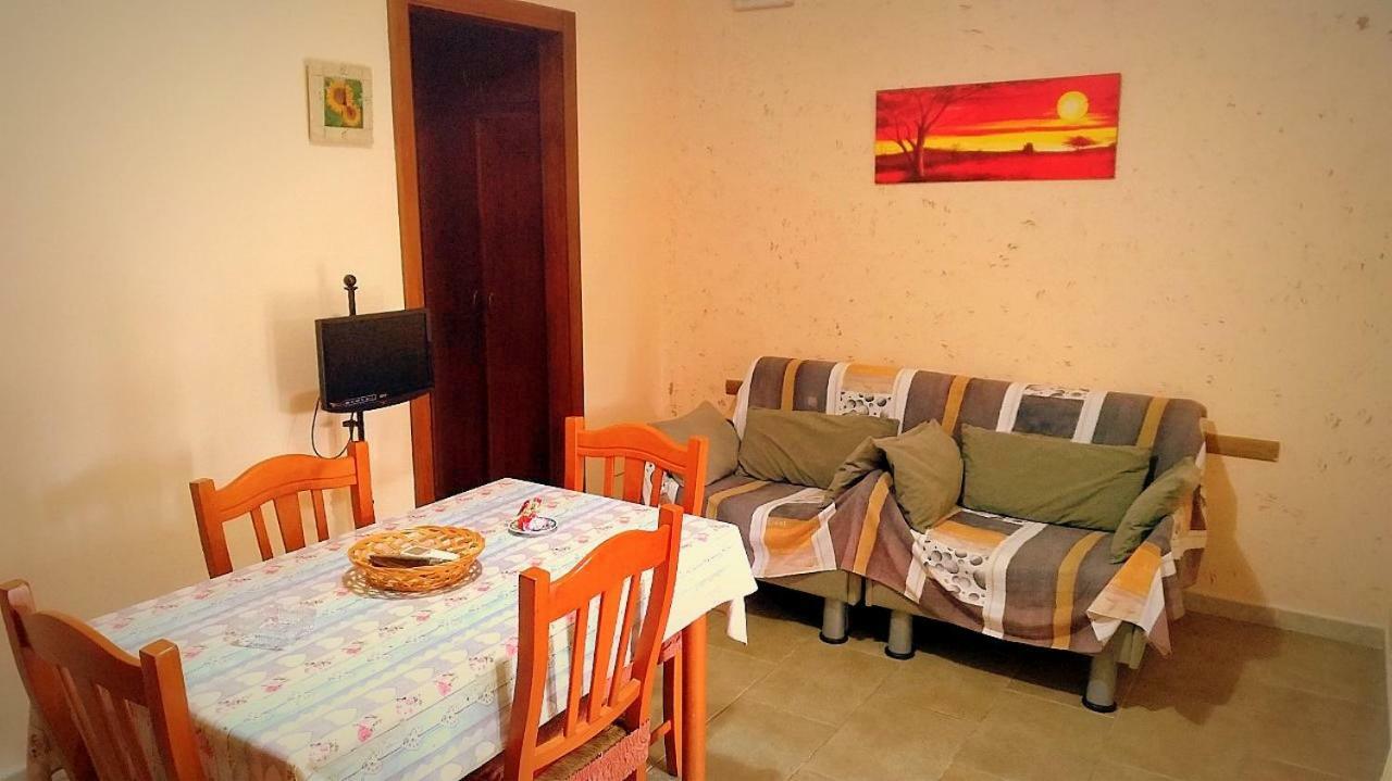B&B Di Angela Scotellaro Palmariggi Luaran gambar